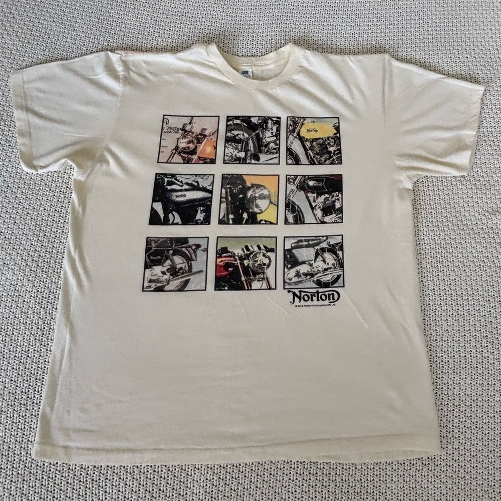 Norton Motorcycles T-shirt Men's Size Large Graphic Moto Tee